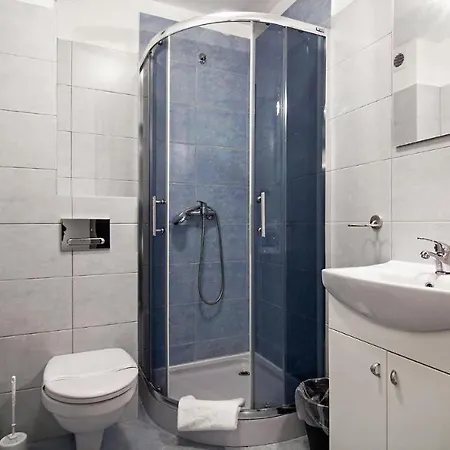 Affittacamere Limoni *