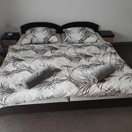 Limoni Pensión Brenna