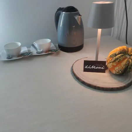 Πανσιόν Limoni Brenna