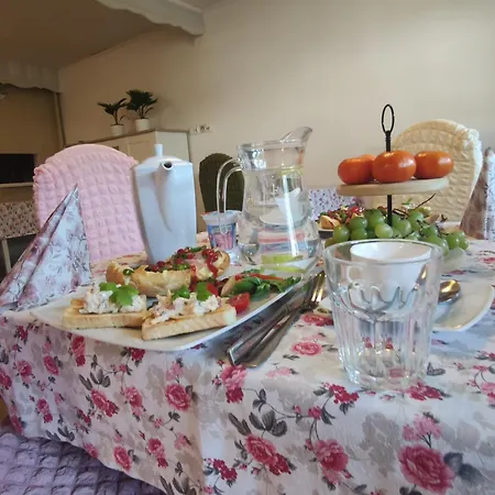 Guest house Limoni Brenna