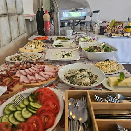 Limoni Guest house